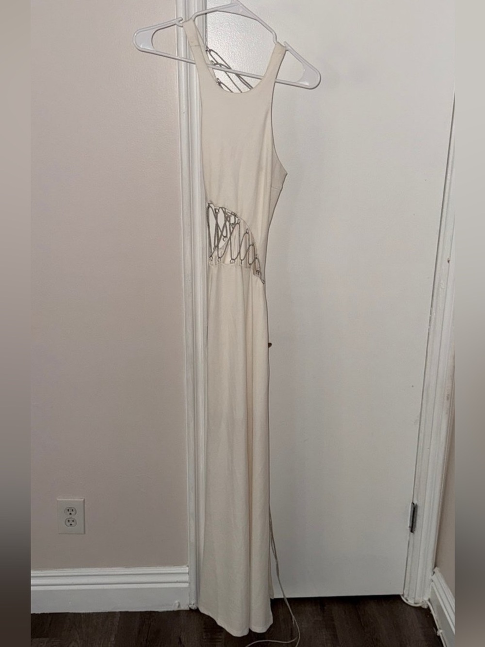Vesti Cream Maxi Dress with Side Lace-Up Cutout